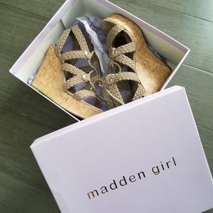 Steve Madden Strapy Wedges